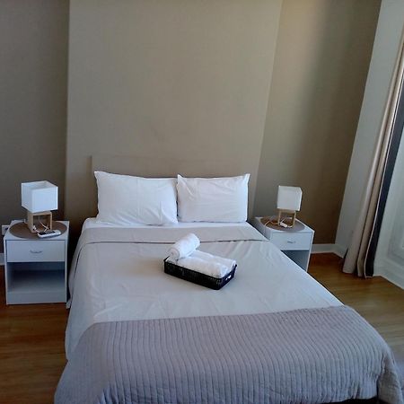 Quartier Le Plus Anime De Marseille "La Plaine Cours Julien "Chambre Avec Salle De Bain Wc Privee Integrees "Dans Appartement Ngoại thất bức ảnh