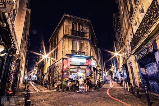 Quartier Le Plus Anime De Marseille "La Plaine Cours Julien "Chambre Avec Salle De Bain Wc Privee Integrees "Dans Appartement Ngoại thất bức ảnh