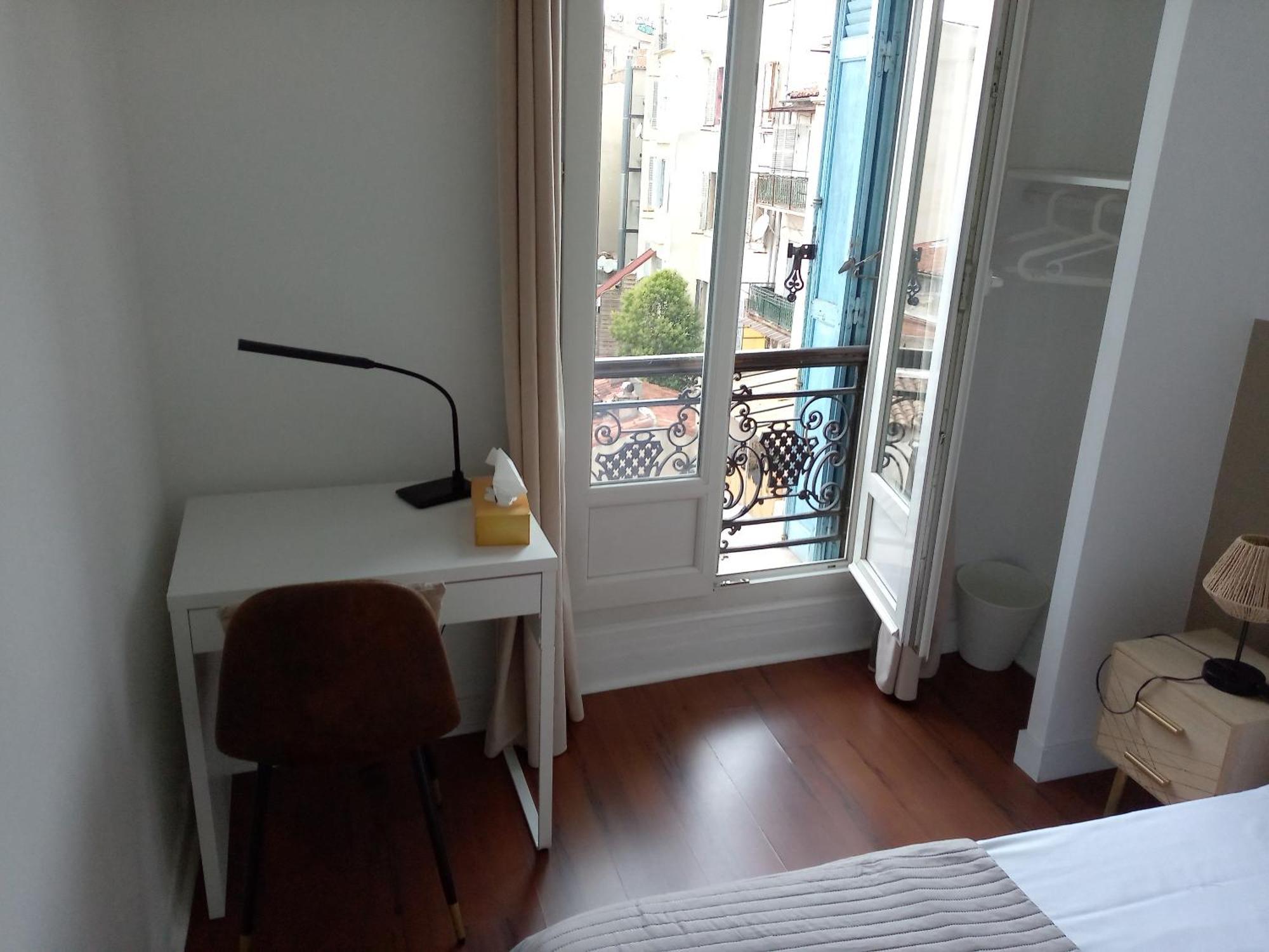Quartier Le Plus Anime De Marseille "La Plaine Cours Julien "Chambre Avec Salle De Bain Wc Privee Integrees "Dans Appartement Ngoại thất bức ảnh