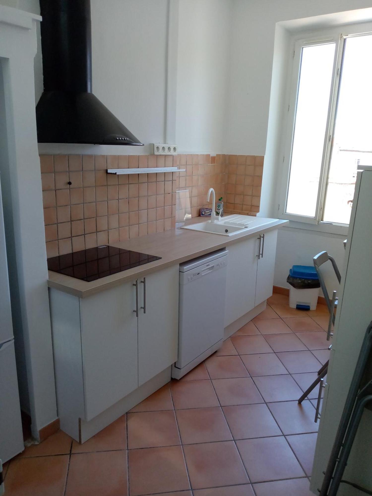 Quartier Le Plus Anime De Marseille "La Plaine Cours Julien "Chambre Avec Salle De Bain Wc Privee Integrees "Dans Appartement Ngoại thất bức ảnh